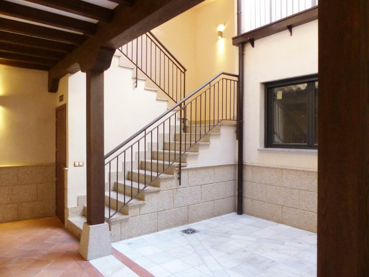 Apartamento A Con Garaje Privado โตเลโด ภายนอก รูปภาพ